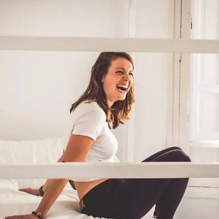 Хостел Bed And Be *