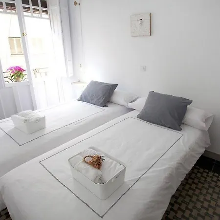 Bed And Be Vandrarhem *