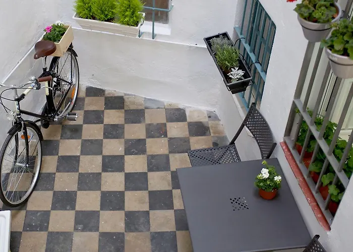 Хостел Bed And Be *